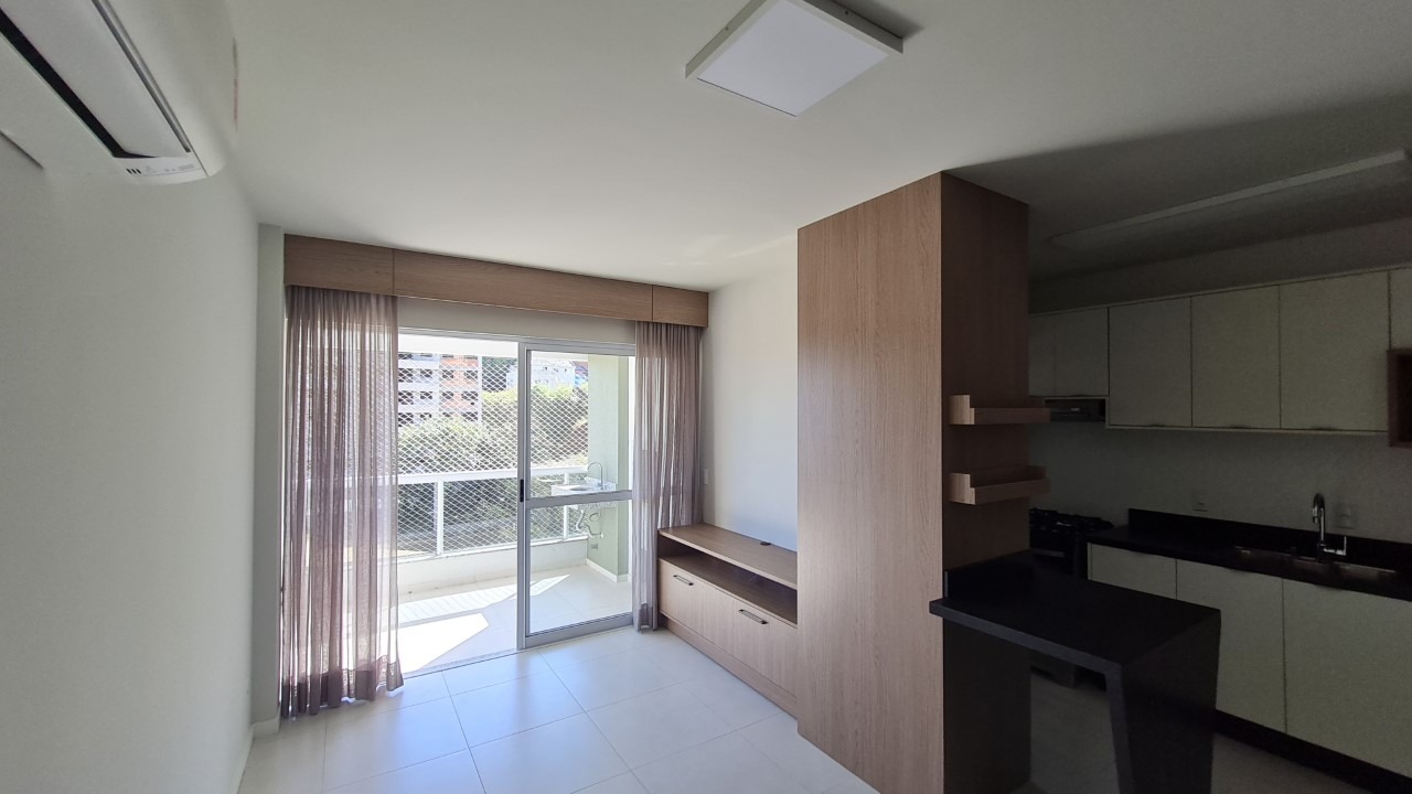 Apartamento Saco Grande, Residencial João Makowiecky